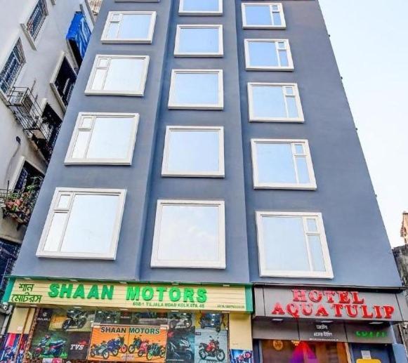Hotel Aqua Tulip Колката Екстериор снимка